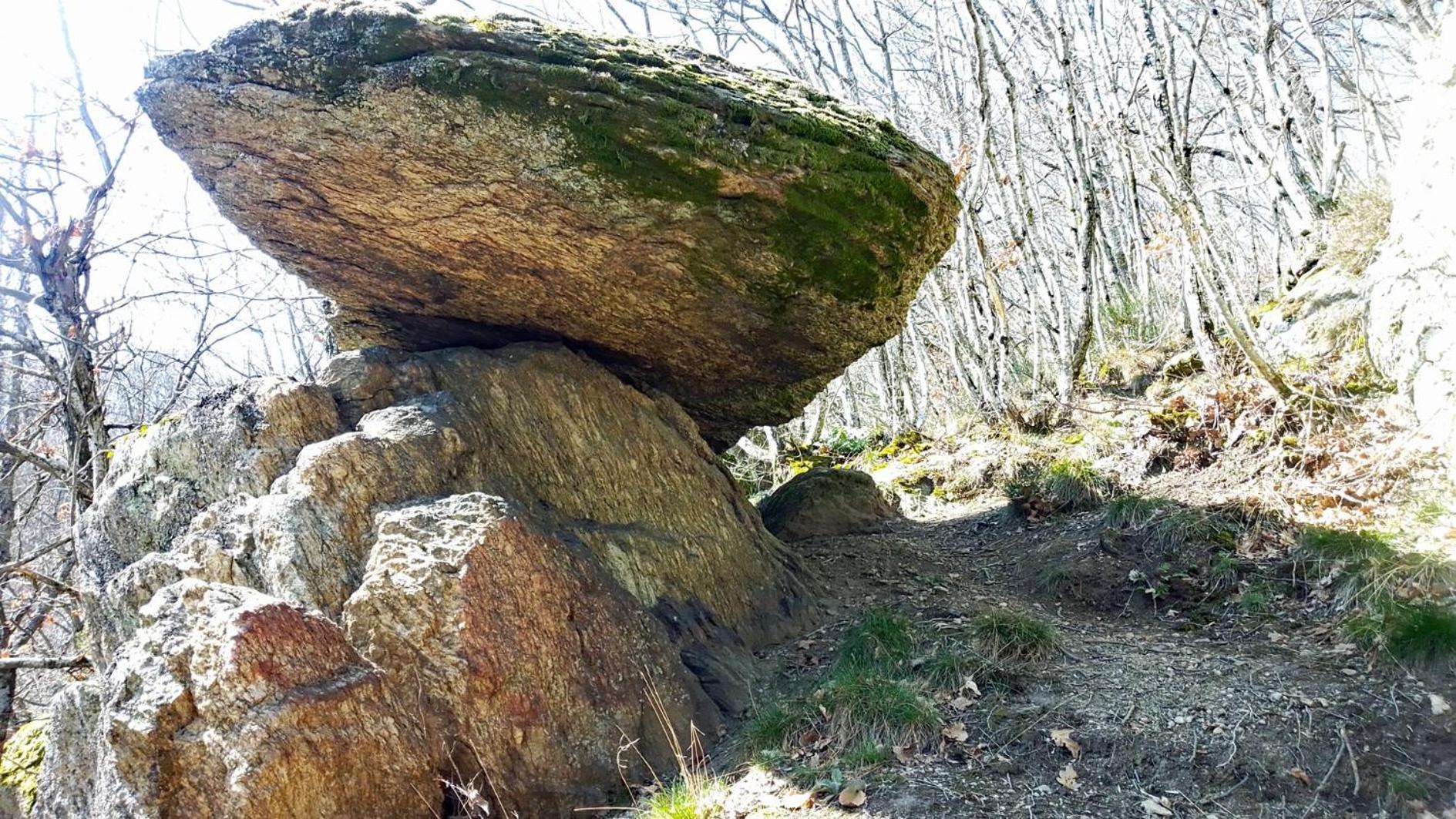 Gites Des Esselards Yzeron Bagian luar foto